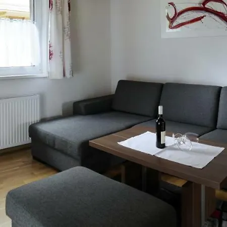 Haus Mali